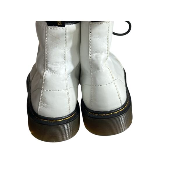 Dr. Martens White Leather Round Toe Lace Up Zip Ankle Boots 4 Youth Punk Emo - Picture 4 of 9